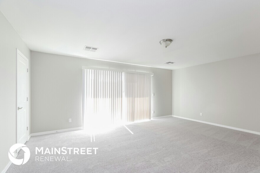 Building Photo - 2000 N 36th St