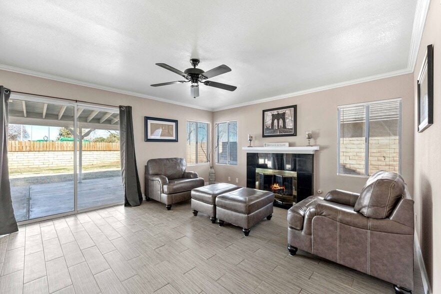 Building Photo - 2813 Sandstone Ct