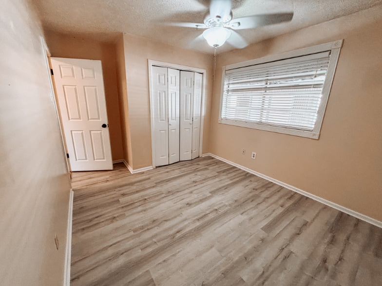 Building Photo - 4412 52nd St