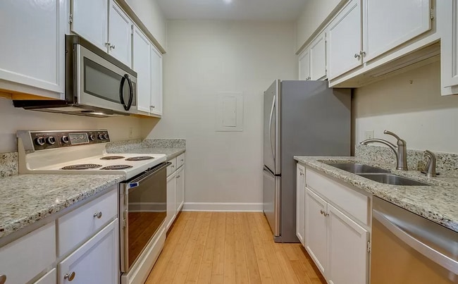 Building Photo - Sylvan Park Dream Home -LEASING NOW!