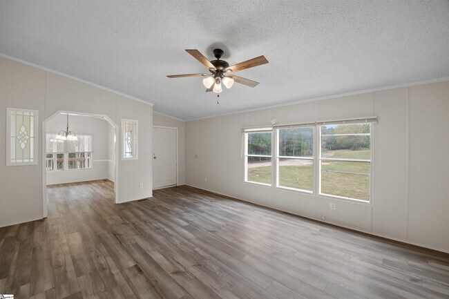 Building Photo - 296 Fish Camp Rd