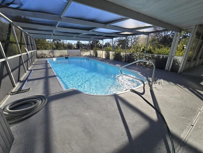 Building Photo - 6258 Harcross Ct