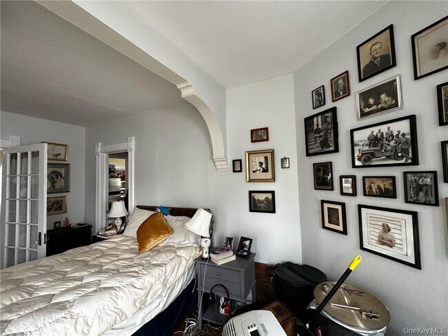 Building Photo - 216 Union Ave