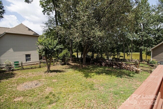 Building Photo - 14401 Widgeon Ct