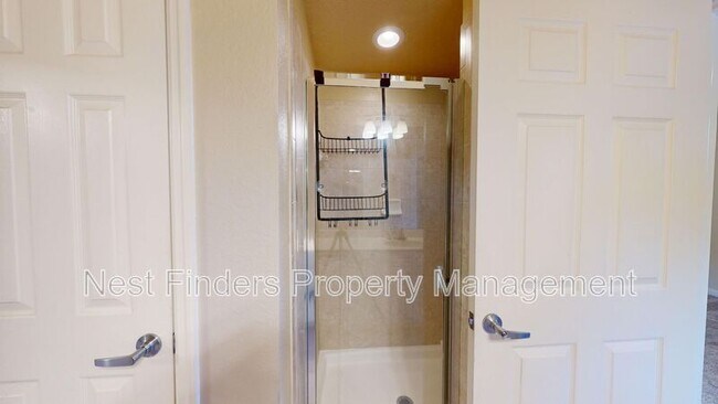 Building Photo - 8539 Gate Pkwy W