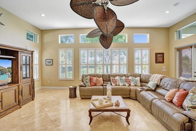 Building Photo - 14985 SW 38th St