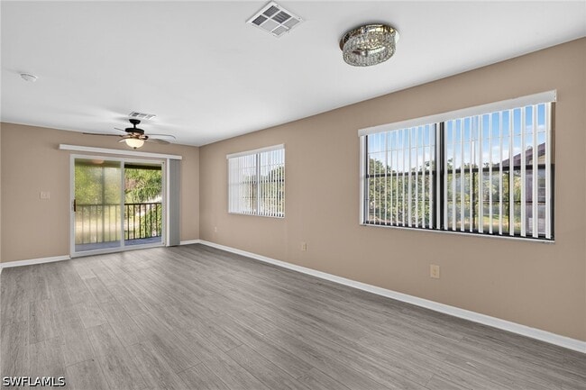 Building Photo - 5365 Treetops Dr