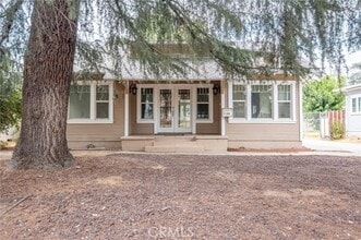 Building Photo - 809 E Colton Ave