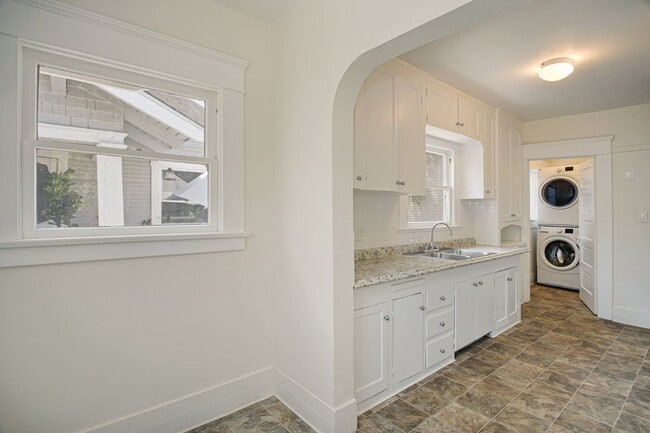 Building Photo - 3780-3782 28th Street