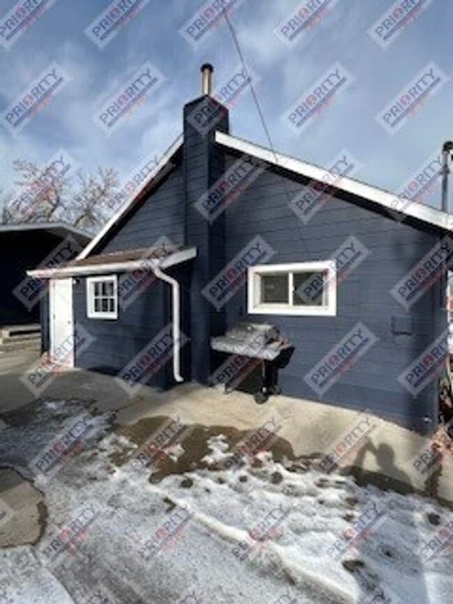 Building Photo - Charming Downtown House For Rent