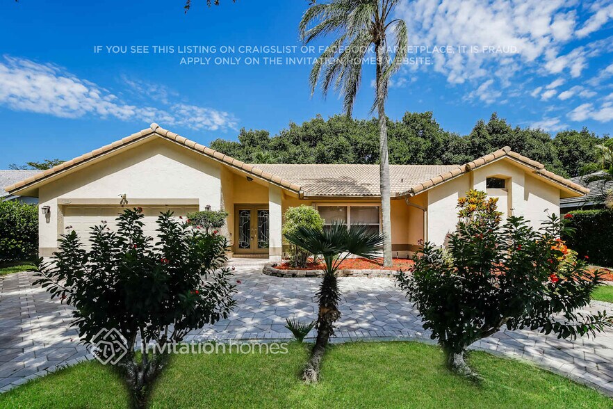 Primary Photo - 5148 NW 47th Ave