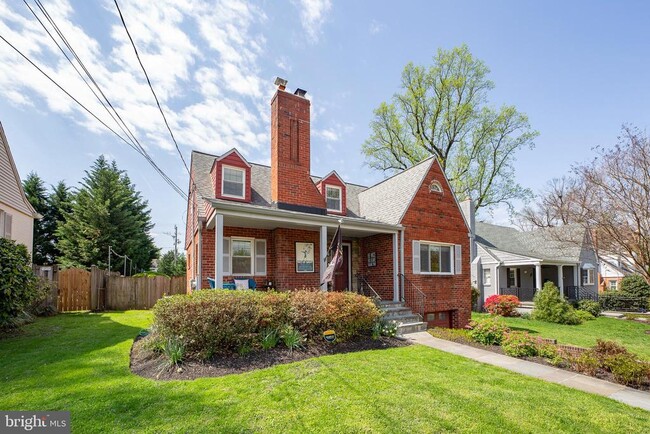 Building Photo - 311 Timberwood Ave