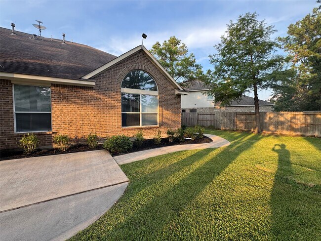Building Photo - 6311 Auburn Terrace Ct