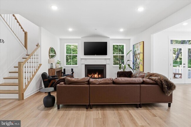 Building Photo - 15717 Tierra Dr