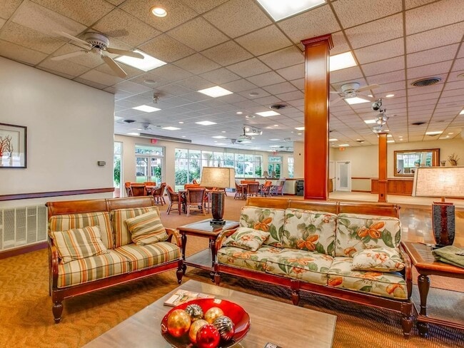 Building Photo - 2731 NE 14th Street Causeway