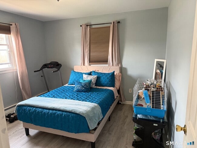 Building Photo - 524 Beechmont Ave