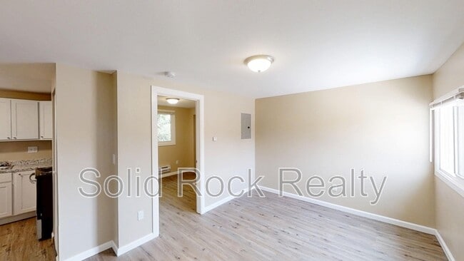 Building Photo - 2413 E St Vrain St