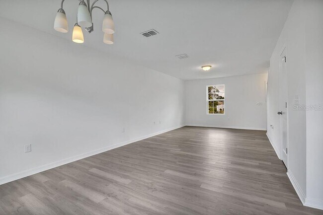 Building Photo - 303 Anchovie Ct
