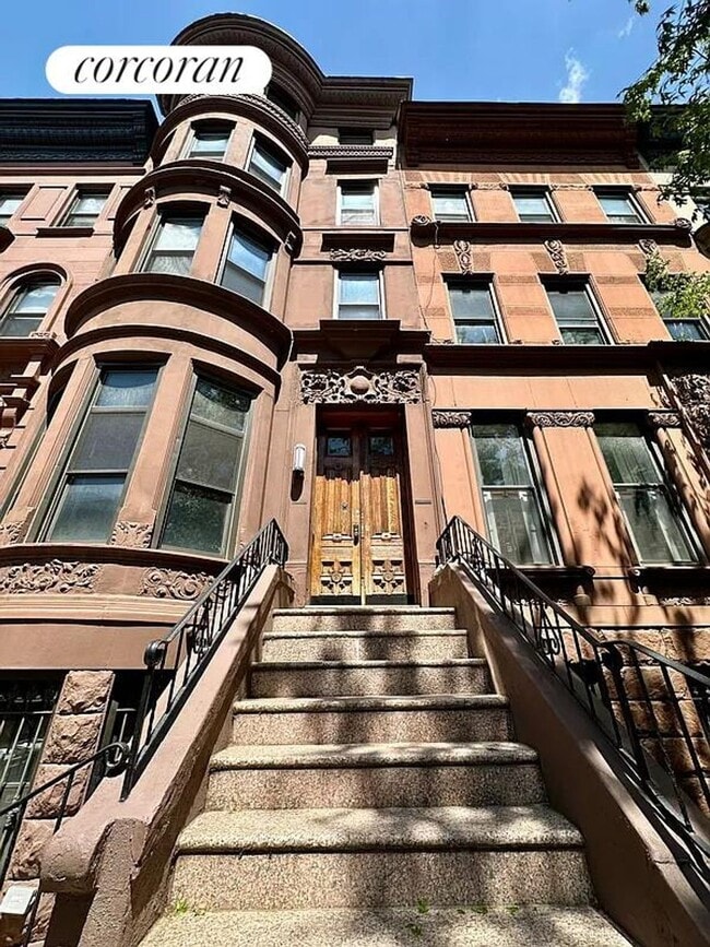Building Photo - 57 Halsey St