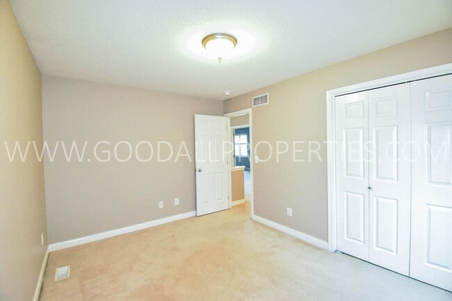 Building Photo - 4373 Ashley Park Dr