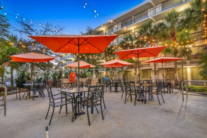 Building Photo - 5565 W Irlo Bronson Memorial Hwy