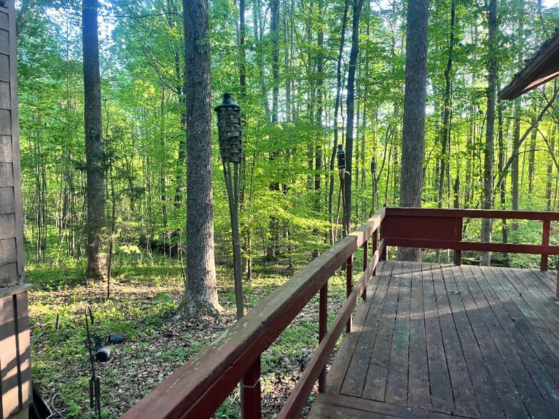 Building Photo - 2105 Bardowl Ln