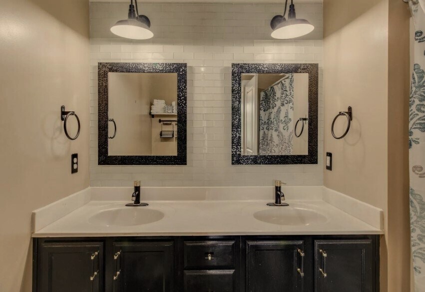 Master Bathroom with Shower - 144 Breezes Dr