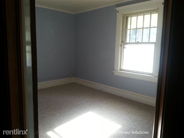 Building Photo - 306 Ellery Ave