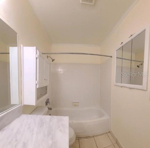 Building Photo - 8602 Huron Ct