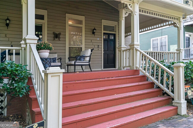 Building Photo - 815 Edgewood Ave NE