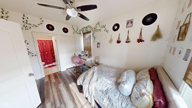 Building Photo - 6323 Burgin Dr