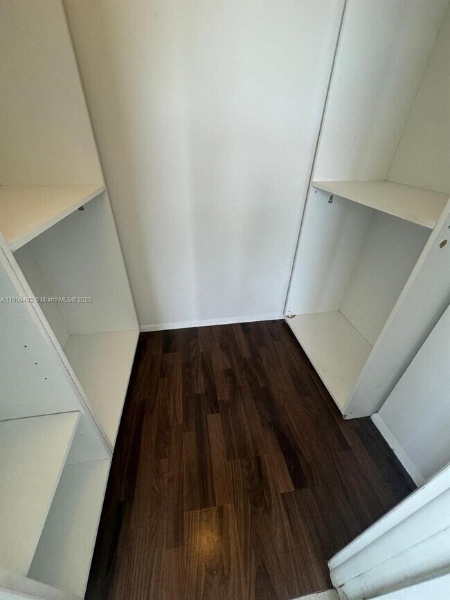 Building Photo - 15600 NW 7th Ave