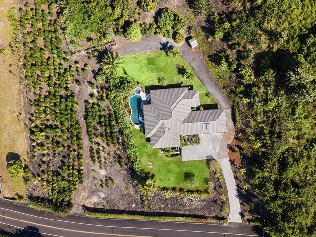 Building Photo - Luxurious Oceanview Getaway w/Private Pool...