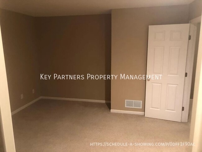 Building Photo - 9232 Boehm Dr