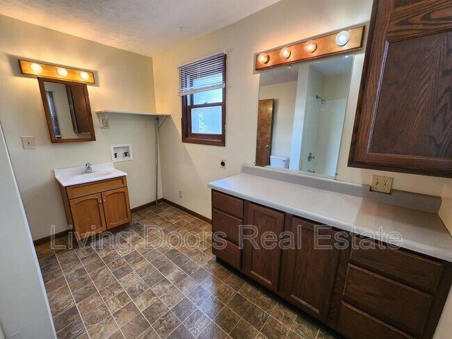 Building Photo - 2601 N 58th St