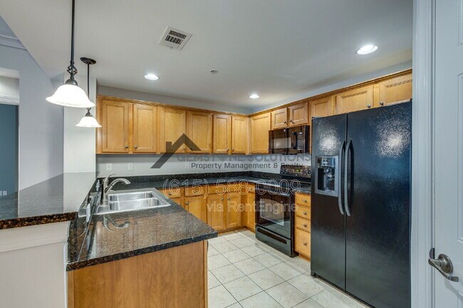 Building Photo - 3201 Aspen Grove Dr