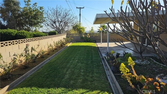 Building Photo - 824 N 16th St