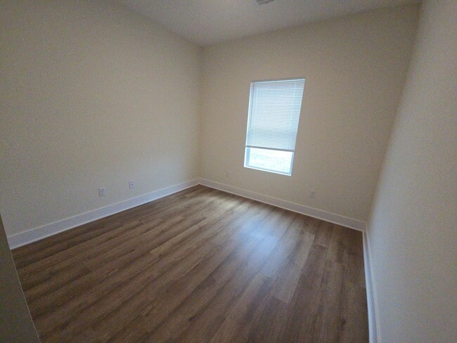 Building Photo - Brand-New 3BR/2BA Duplex | Open Floor Plan + Haysville Schools