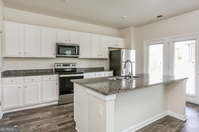 Building Photo - 248 Hamilton Pointe Dr