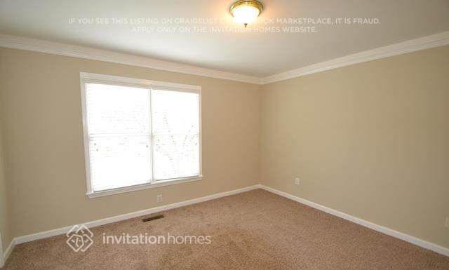 Building Photo - 2196 Woodbriar Dr