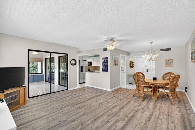 Building Photo - 1800 SE St Lucie Blvd