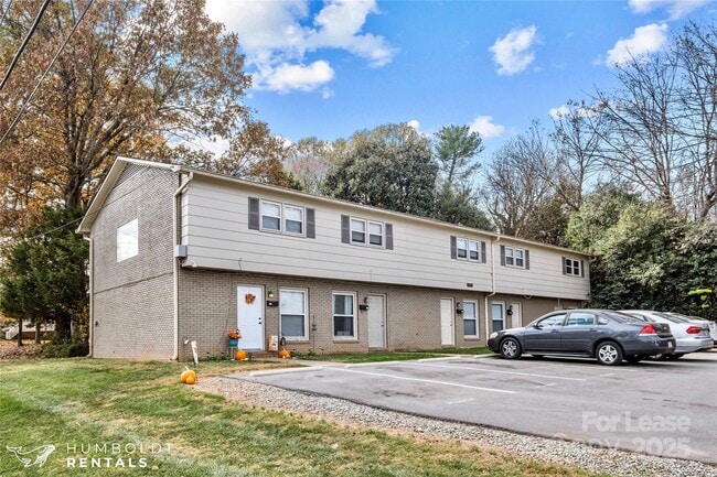 Primary Photo - 234 E Glendale Ave