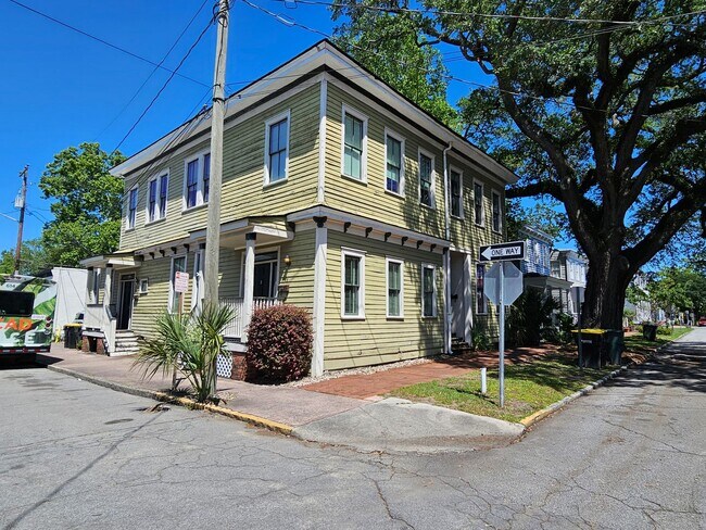 Primary Photo - 1116 Lincoln St