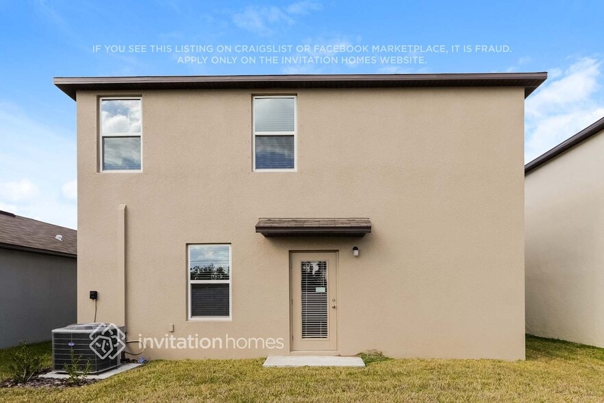 Building Photo - 2247 Treesdale Ave