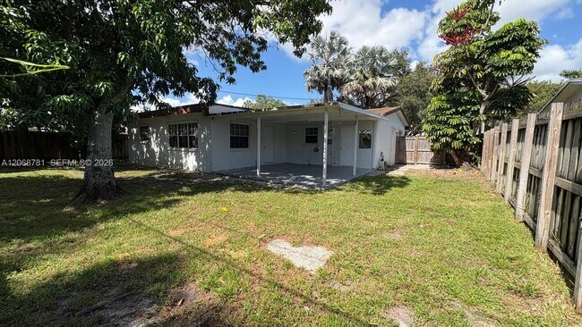 Building Photo - 251 N 68th Terrace