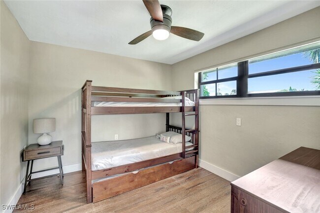 Building Photo - 219 Geranium Ct