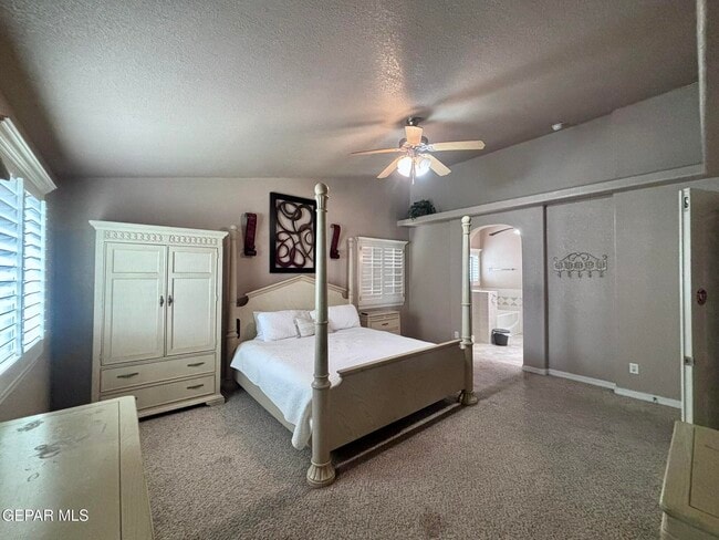 Building Photo - 3640 Tierra Calida Dr