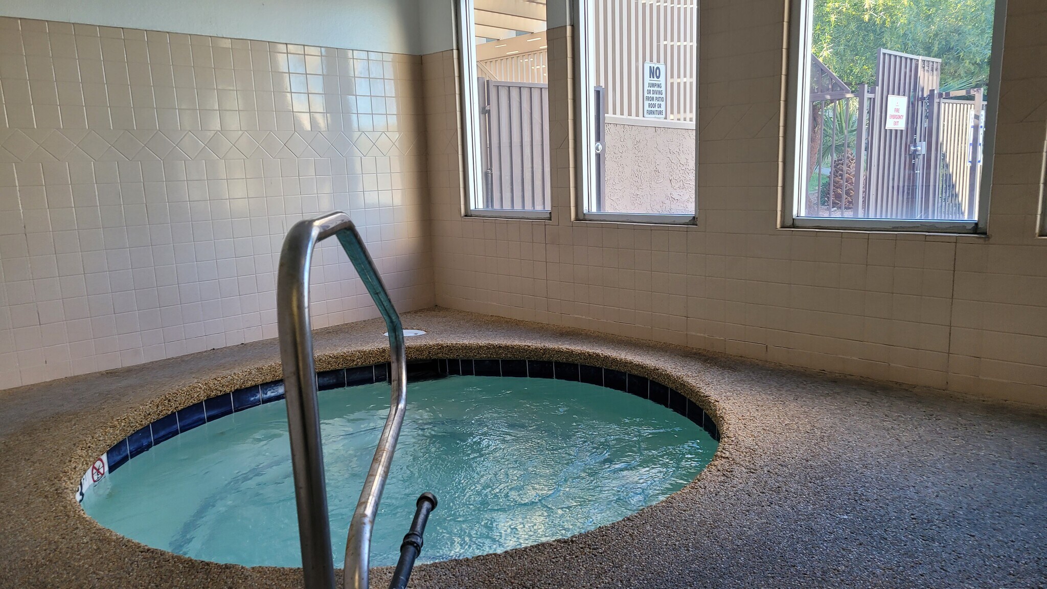 Building Photo - 5251 Indian River Dr