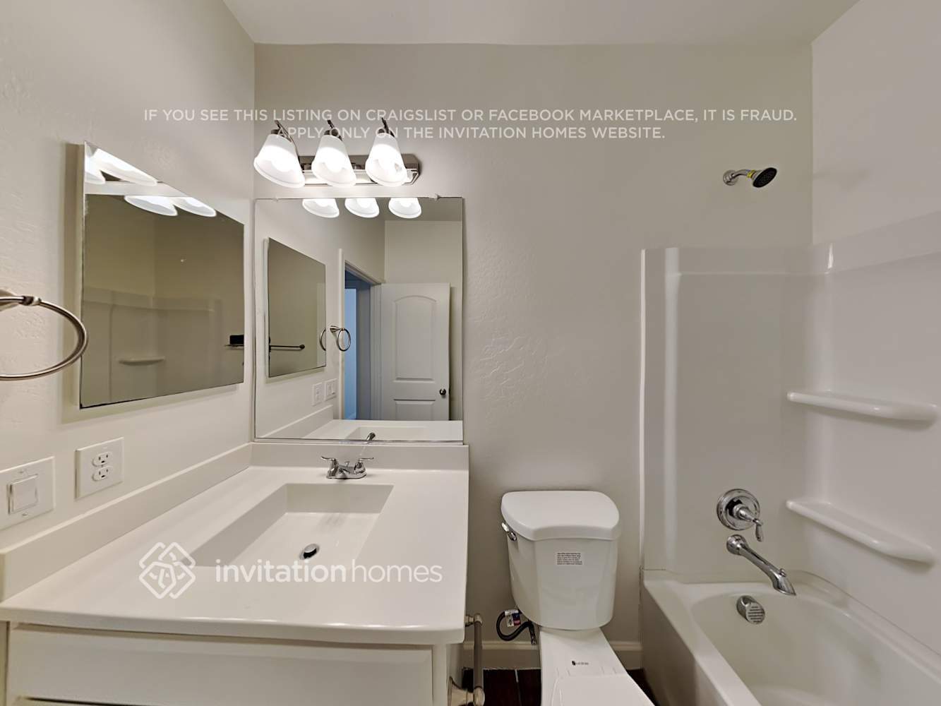 Building Photo - 682 W Belmont Red Trail