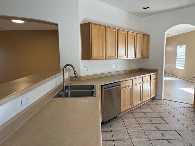 Building Photo - 9219 Colima Ave NW